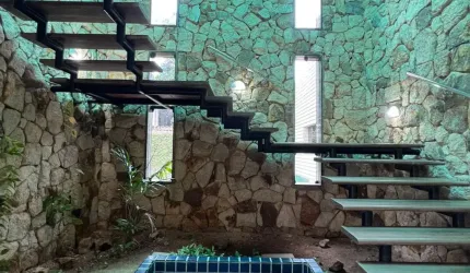 Excelente Casa Poço da Panela, 5 Quartos, 7 Vagas de Garagens