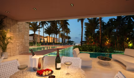 Apartamento 5 Suítes na Praia dos Carneiros