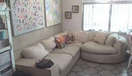 Sobrado 228m² com 4 quartos, 2 suítes à Venda no Anália Franco