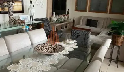 Sobrado Residencial 250 m² com 5 dormitórios, 2 suítes à Venda no Tatuapé