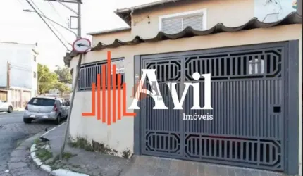 Casa Residencial 163m² com 4 Quartos, 2 Suítes à Venda no Canindé
