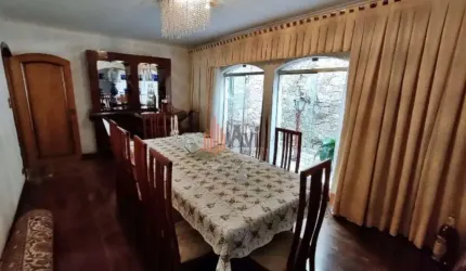 Sobrado Residencial 268m² com 2 suítes à Venda no Anália Franco