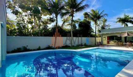 Casa de Condomínio 700m² com 5 suítes à Venda no Jardim Acapulco, Guarujá