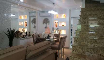 Casa de Condomínio 150m² com 3 dormitórios, 1 suíte à Venda na Água Rasa