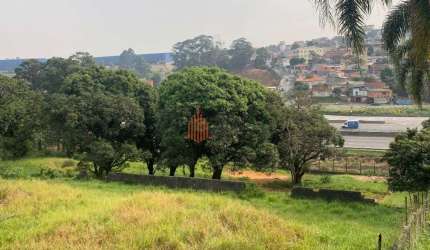Área Comercial 10.500m² à Venda em Guarulhos