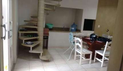 Casa à venda, 4 quartos, 1 suíte, Jaraguá Esquerdo - Jaraguá do Sul/SC