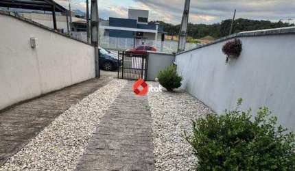 Casa Geminada à venda, 3 quartos, 1 suíte, 1 vaga, Tifa Martins - Jaraguá do Sul/SC