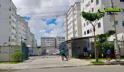 Apartamento com 2 quartos para alugar, 42 m² por R$ 950/mês - Nova Brasília - Salvador/BA