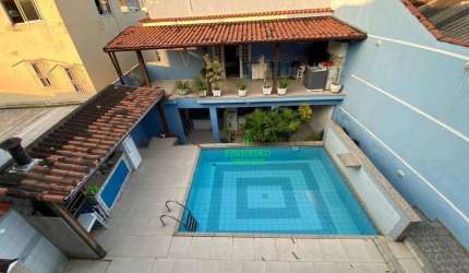 Casa com 3 dormitórios à venda, 339 m² por R$ 620.000,00 - Sete Pontes - São Gonçalo/RJ