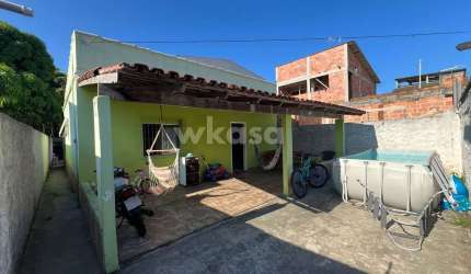 Casa em Das Laranjeiras  -  Serra