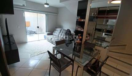 Casa de Condomínio em Morada de Laranjeiras  -  Serra
