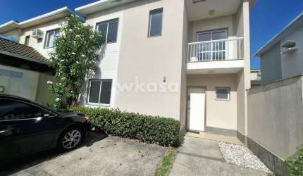 Casa de Condominio em Colina de Laranjeiras  -  Serra