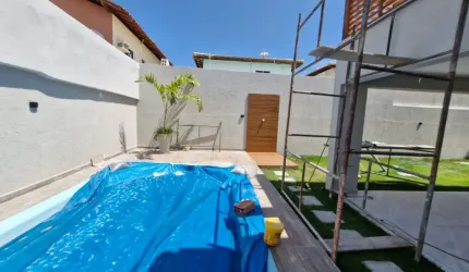 LINDA CASA TODA REFORMADA COM PISCINA NOVA