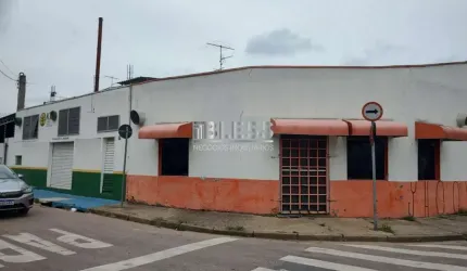 Salão  Comercial e 2 banheiros para locação , 316 m² por R$ 12.000,00/Mês. Cód: SL00155