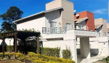 Casa Alto Padrão, à venda no  Reservatto-3 quartos-1 suíte- 3 vagas- ref.CA0178