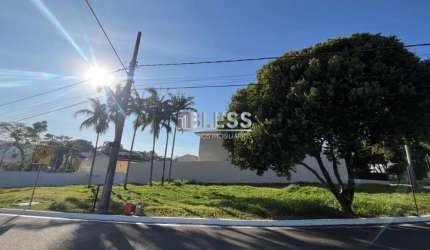 TERRENO PLANO À VENDA DE 923 M2 NO CONDOMÍNIO DE ALTO PADRÃO TERRAS DE SÃO CARLOS (CAXAMBU- JUNDIAÍ)  - TC00135