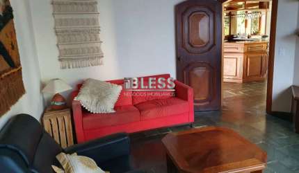 Linda Casa em Condomínio de Luxo em Cabreúva-SP  4 Quartos, 4 Suítes, 1 Sala, 6 Banheiros, 2 Vagas  600m² de Área