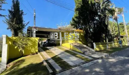 CASA Á VENDA NO CONDOMINIO FECHADO VILLAGE ESCORPIONS  - JORDANESIA - CAJAMAR