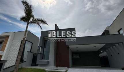 Casa térrea à venda no Condomínio Residencial Pecan