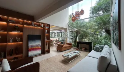 CASA TOTALMENTE REFORMADA À VENDA NO CONDOMÍNIO VILLAGE DAS FLORES - JARDIM NOVO MUNDO - JUNDIAÍ - VISTA ESPETACULAR PARA A ÁREA VERDE - CC00426