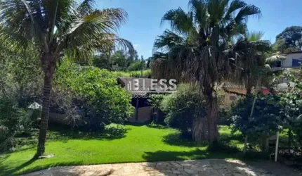 CHÁCARA À VENDA EM VÁRZEA PAULISTA COM 1900M²