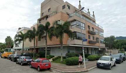Duplex em Jurerê