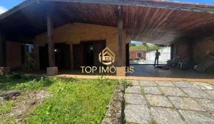 Ampla Residência a 50 Metros da Praia do Tombo - Guarujá/SP