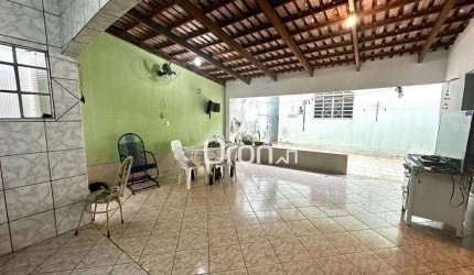 Casa à venda, 170 m² por R$ 790.000,00 - Parque das Flores - Goiânia/GO