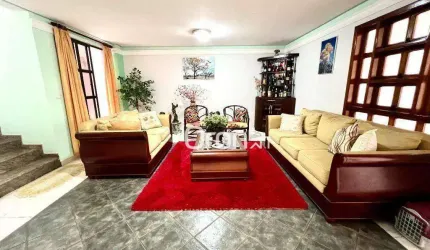 Sobrado à venda, 247 m² por R$ 1.100.000,00 - Jardim América - Goiânia/GO