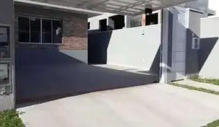 Casa em Atibaia c/ 3 dorm. e 1 suíte em Jardim do Lago