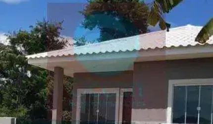Ocean Vende: Maricá, Casa em Condomínio, 2 quartos sendo 1 suíte, varanda na frente e fundos..