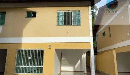 Ocean Vende Itaipu, condomínio, casa 3 quartos, 2 suítes, closet, churrasqueira, piscina, sauna.