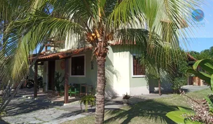 Ocean vende:  Barroco, casa sala ampla, cozinha, 4 quartos sendo 1 suíte, closet, sacada, churrasque