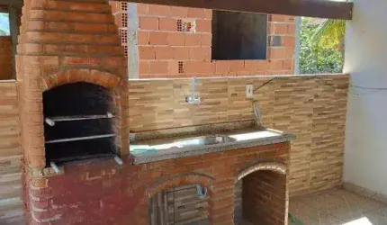 Ocean vende: 2 casas em terreno 300M², 6 quartos, sendo (2suítes), closet, área gourmet.