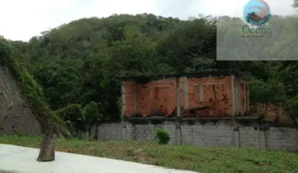 Ocean Vende: Piratininga, Terreno, Declive, 459m2, com projeto aprovado e ótima localização.