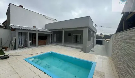 Ocean vende:  Itaipuaçu, casa 2quartos sendo 1suíte), escritório, piscina, churrasqueira.