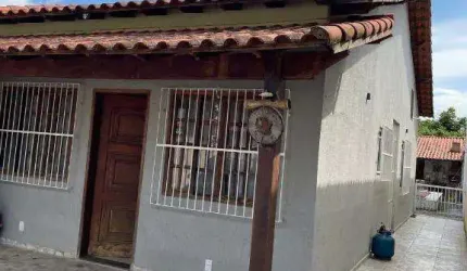 Ocean vende: Itaipuaçu, casa 2 quartos(1suíte), área gourmet, piscina, porcelanato, churrasqueira.