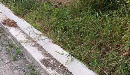 Ocean vende:  Itaocaia Valley, Itaipuaçu, terreno 2.448M², rua asfaltada, escritura/RGI