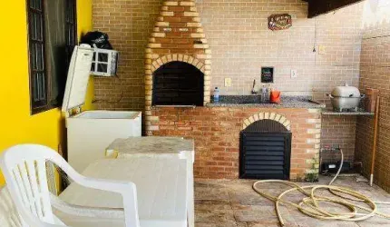 Ocean vende: Itaipuaçu, casa 2 quartos(1suíte), área gourmet, piscina, PORTEIRA FECHADA!!