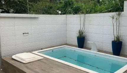 Ocean vende: Itaipu, casa 3quartos(1suíte), piscina aquecida, placa solar, planejados, oportunidade!