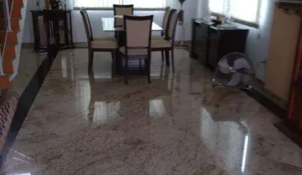 Ocean vende: Itaipuaçu, Barroco, casa 3quartos (2suítes), closet, piscina, área gourmet, placa solar