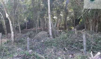 Ocean vende: Itaipuaçu, Morada Águias, Terreno 2.500M², parte plano, 25M frente.
