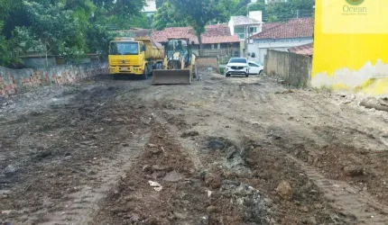 Ocean vende:  Niterói, Mata Paca, terreno 1.246M², plano, rua asfaltada com 15M de frente.