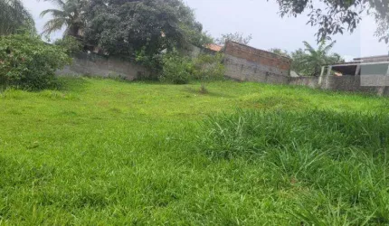 Ocean vende: Condomínio cajueiros  terreno possui boa topografia. Documentação 100%, sem dívidas.