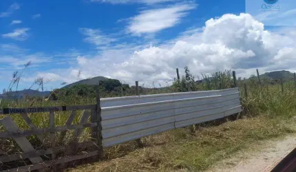 Ocean vende: Jardim Atlântico, terreno documentação ok,  RGI/ESCRITURA, COM 480M², medindo 12 x 4 0