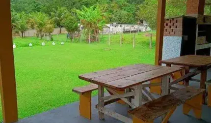 Ocean vende: Maricá, Itaocaia Valley, casa/galpão, 2 banheiros, cozinha, amplo galpão, área de lazer
