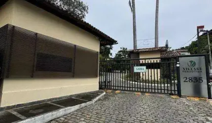 Ocean vende:  Niterói, Cond. Village Pendotiba, terreno 1.760 m² em um condomínio de alto padrão.