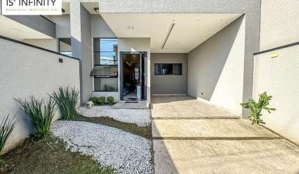 Casa com piscina em localização privilegiada cidade jardim $899.900,00
