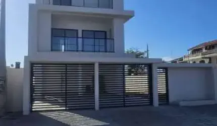 Lindo Sobrado Triplex Novo de Esquina com Vista Mar Balneário Rivieira