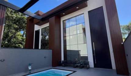 Casa Nova Alto Padrão com Piscina Baln.Estoril em Guaratuba última unidade